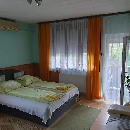 Pereszlenyi Vendeghaz Gæstehus Visegrád