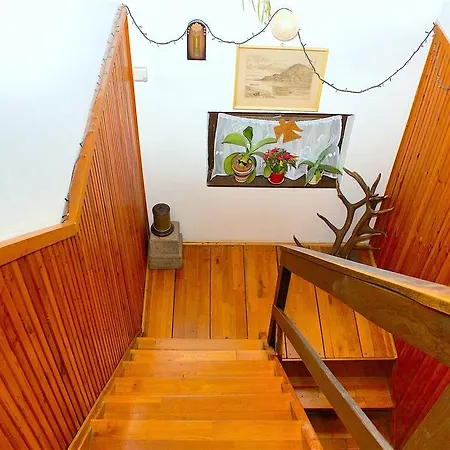 Guest house Pereszlenyi Vendeghaz *