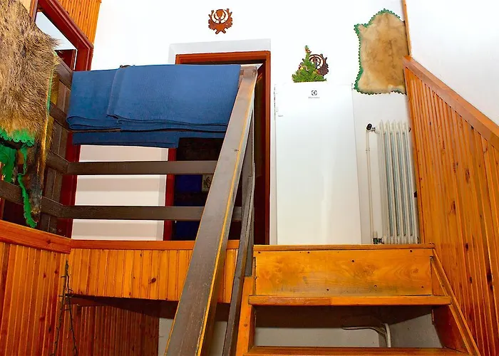 Pereszlenyi Vendeghaz Konukevi